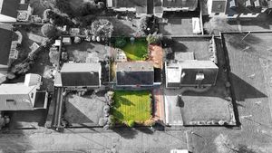 Photo 2- click for photo gallery